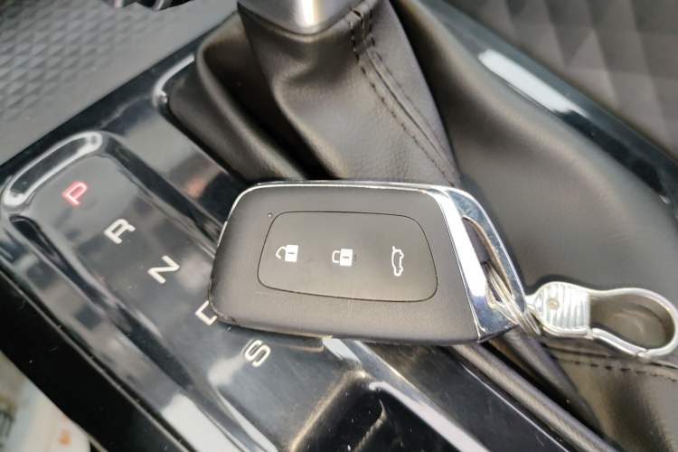 Used Baojun RC-5 2020 1.5T CVT Smart Luxury Edition
