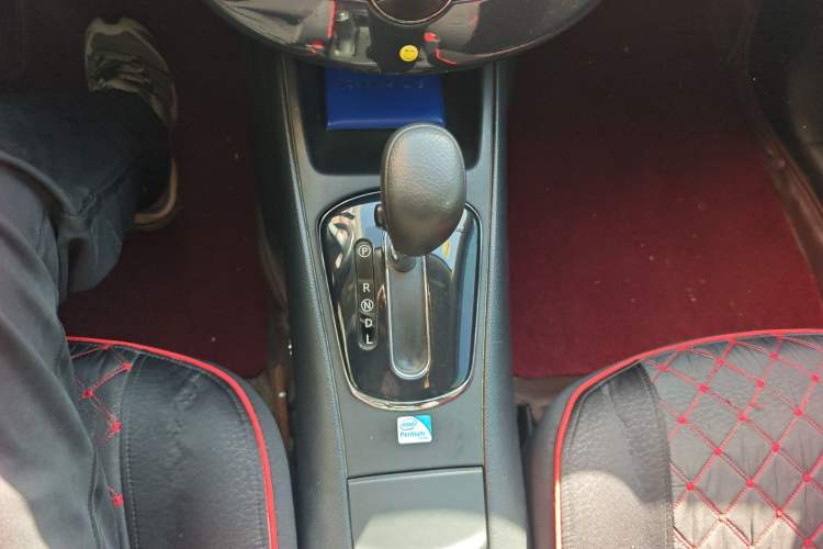 Used Nissan Tiida 2011 1.6L CVT Smart Version