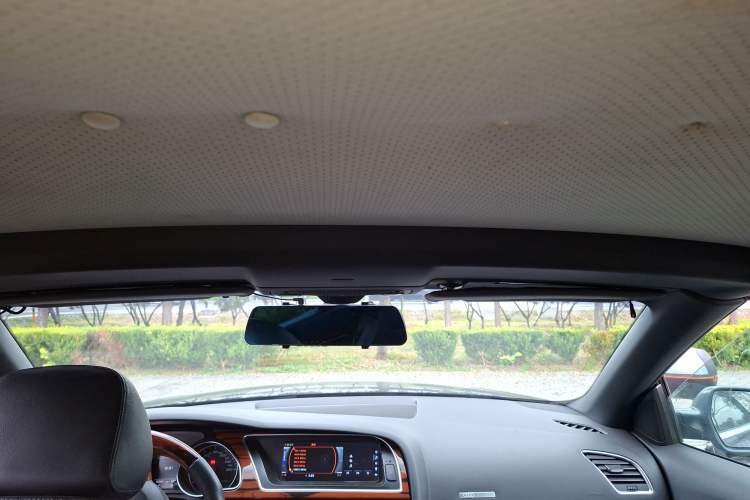 Used Audi A5 2010 2.0TFSI Cabriolet Headliner