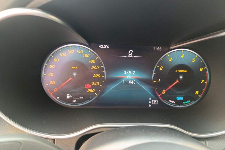 Used Mercedes-Benz C-Class 2019 C 260 Estate Odometer Close Up