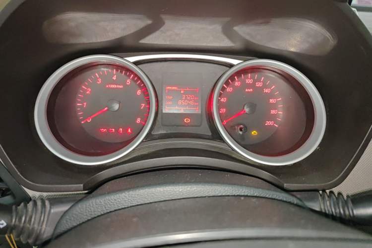 Used Wuling Hongguang 2019 1.5L S Standard Version China VI LAR Instrument Cluster