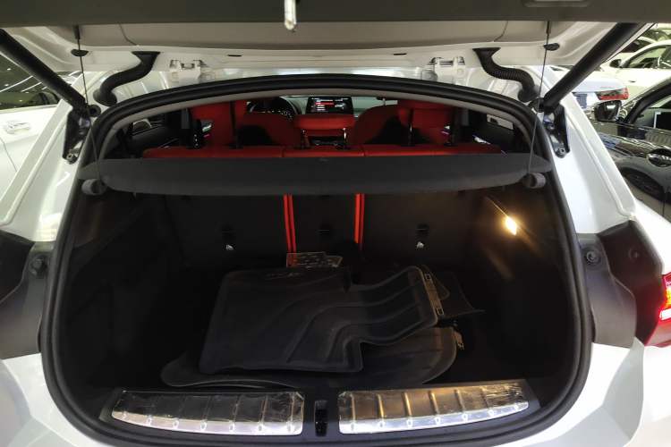 Used BMW X2 2023 sDrive25i M Sport Night Edition Trunk