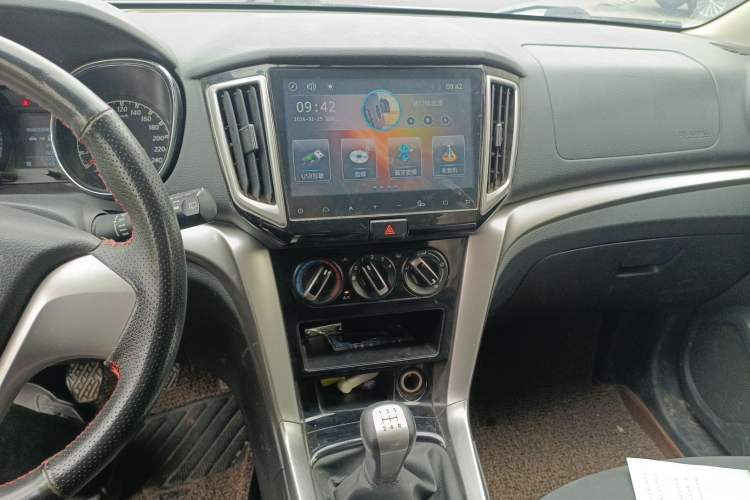 Used Venucia T70 2016 1.6L Manual Ruixing Edition
