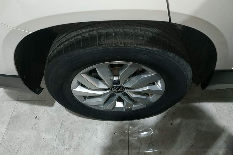 Used Volkswagen Tharu 2021 280TSI Two-Wheel Drive Trend Edition Right Rear Wheel Hub
