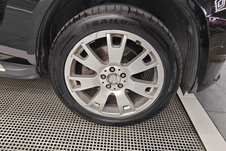 Used Mercedes-Benz GLK-Class 2011 GLK 300 4MATIC Fashion Model