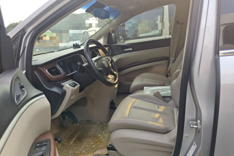 Used Buick GL8 2018 28T Luxury Model China VI Standard