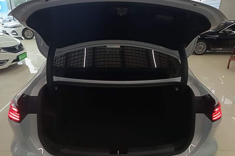 Used Geely Galaxy A7 2025 Model EM-i 70km Luxury Edition
