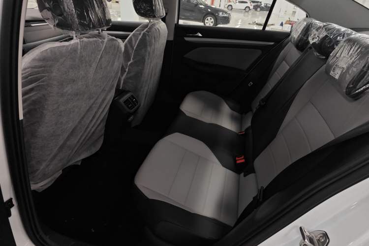 Used Volkswagen Bora 2025 Facelifted 200TSI DSG Yuexing Navigation Edition