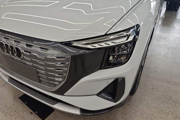 Used Audi Q5 e-tron 2023 40 e-tron Shining Edition Brocade Suit
