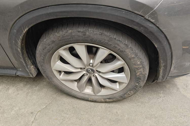 Used Infiniti QX50 2018 2.0T Two-Wheel Drive Fashion Edition Right Front Wheel Hub