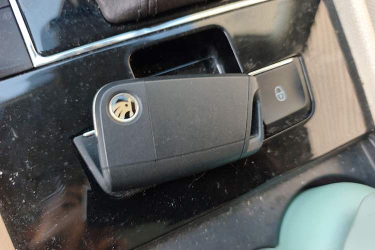 Used Skoda Superb 2016 TSI380 DSG Prestige Edition
