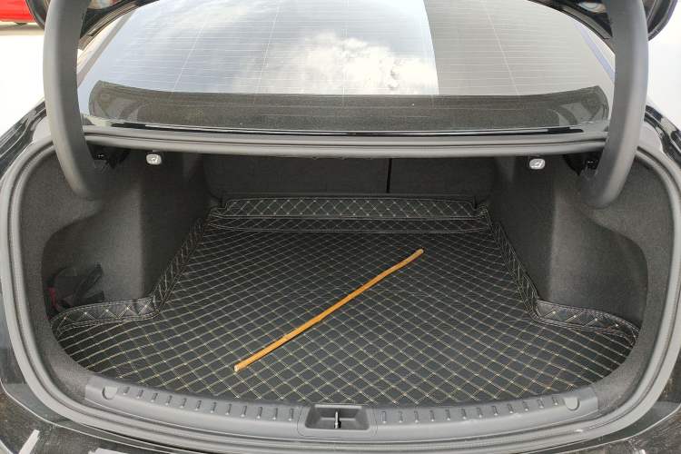 Used Ford Mondeo 2025 2.0T EcoBoost Luxury Version Trunk