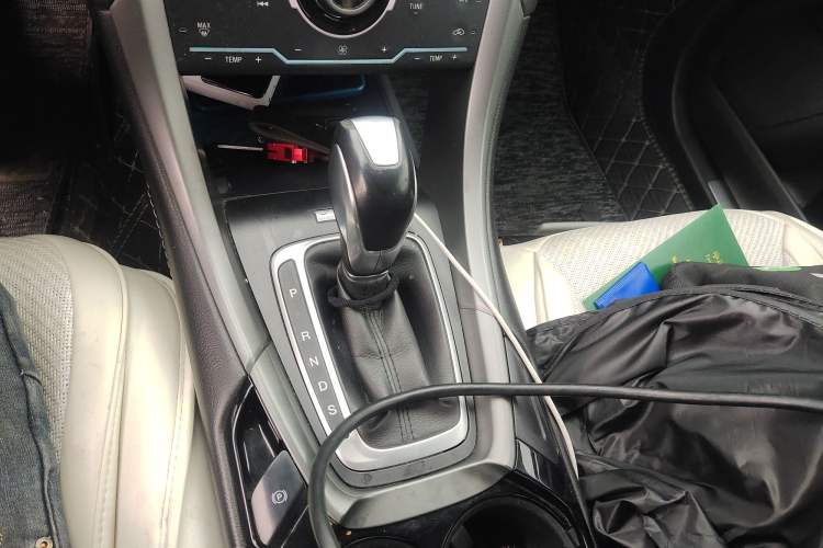 Used Ford Mondeo 2013 2.0L GTDi240 Luxury Sport Model
