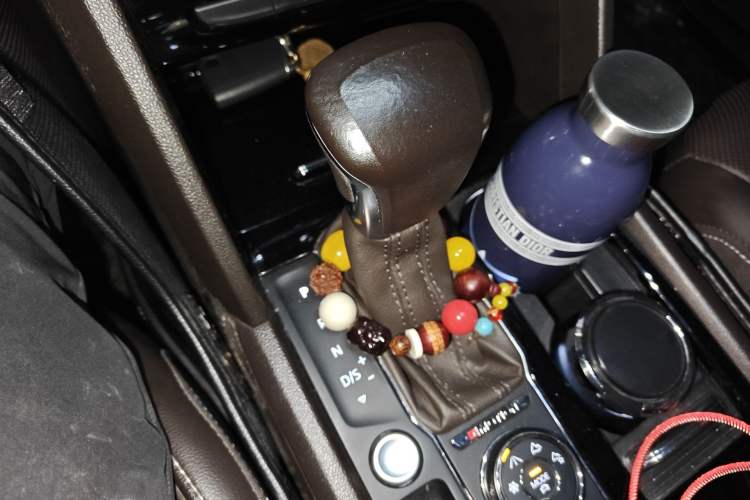 Used Volkswagen Teramont 2019 380TSI Four-Wheel Drive Luxury Version China VI Standard Gear Lever