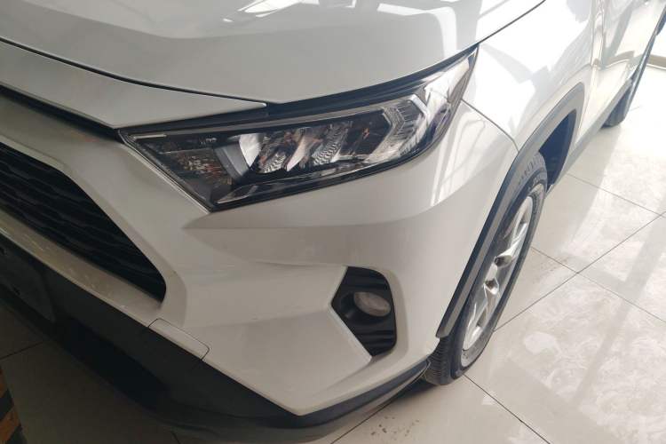 Used Toyota RAV4 2022 2.0L CVT Two-Wheel Drive Urban Edition