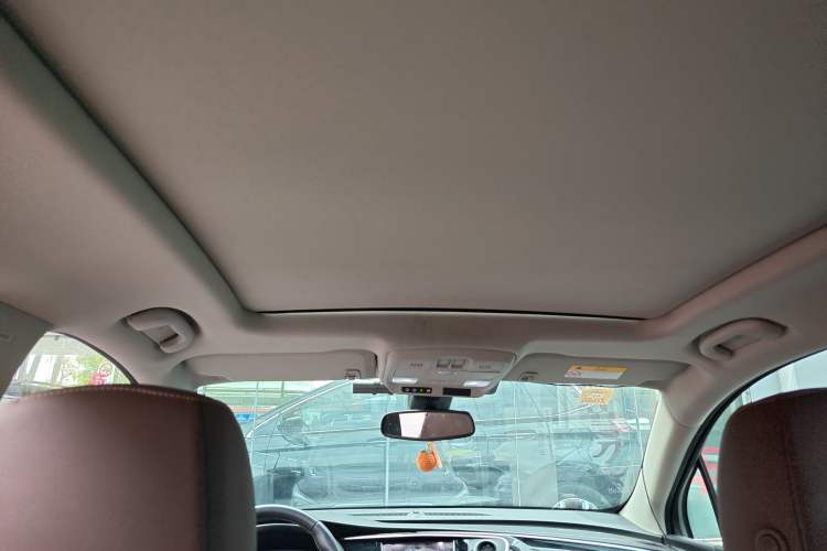 Used Buick Envision 2018 28T Four-Wheel Drive Luxury Model Headliner