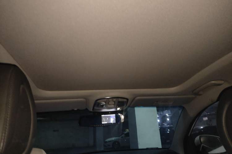 Used Hyundai Tucson 2015 1.6T Dual-Clutch Two-Wheel-Drive Leading Model
