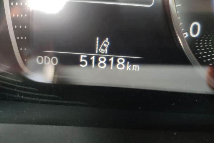 Used Lexus ES 2022 200 Excellence Edition Odometer Close Up