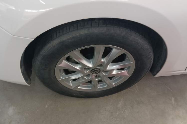 Used Mazda Mazda 3 Axela 2017 Sedan 1.5L Automatic Luxury Model Emission Standard China V
