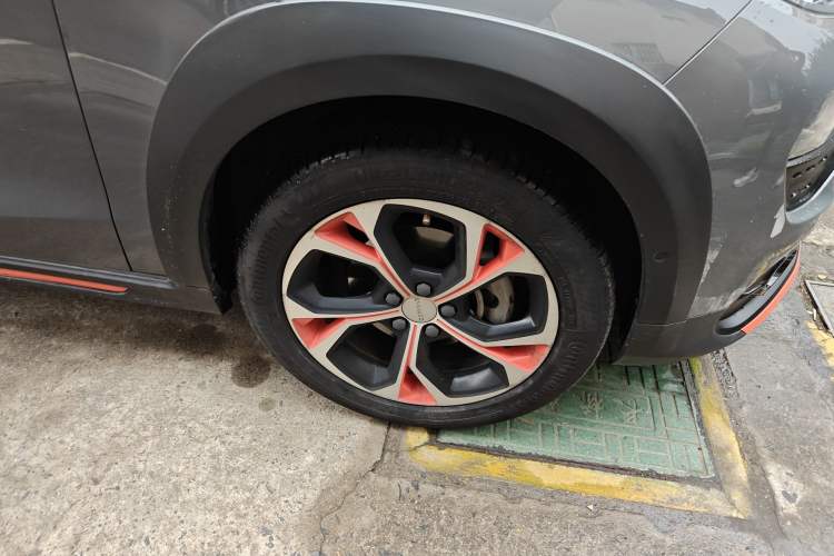 Used Lynk & Co 02 2018 1.5T DCT Two-Wheel Drive Zhaopu Version China V Standard Right Front Wheel Hub