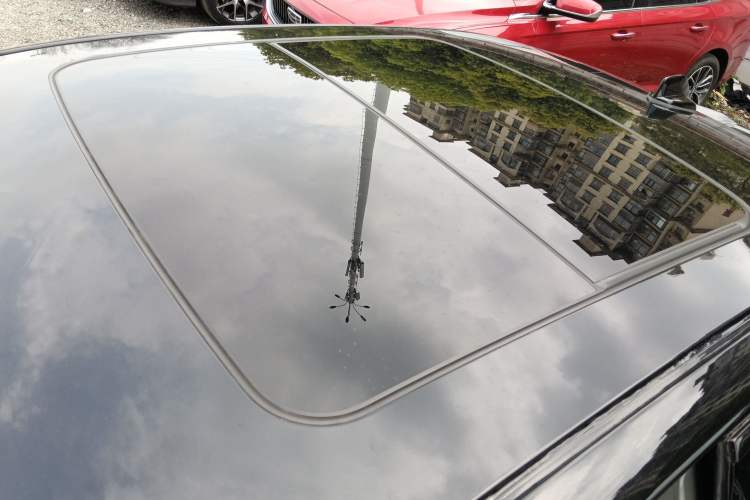 Used Lynk & Co 03 2021 2.0TD Automatic Trendy Champion Edition Roof