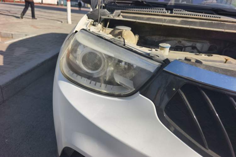 Used Brilliance V3 2015 1.5T Manual Urban Model
