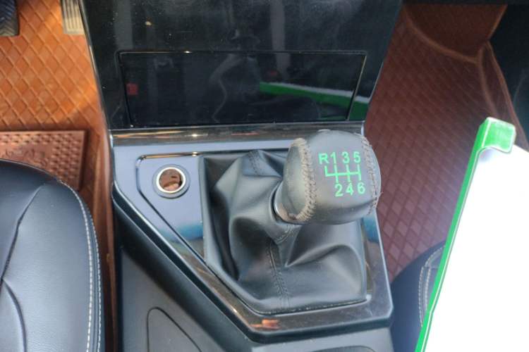 Used Wuling Zhengcheng 2021 1.5T Manual Luxury Version