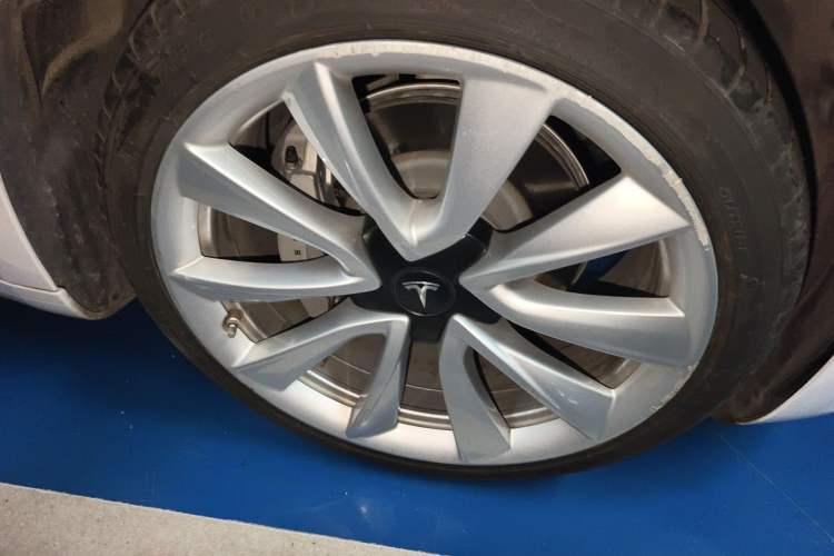 Used Tesla Model 3 2020 Revised Version Standard Range Rear-Wheel Drive – Upgraded Edition
