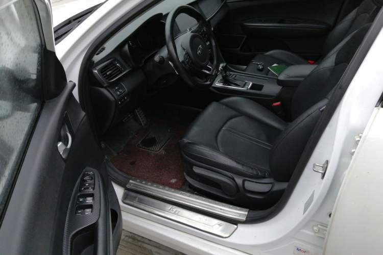 Used Kia K5 2016 1.6T Automatic LUX Driver Seat