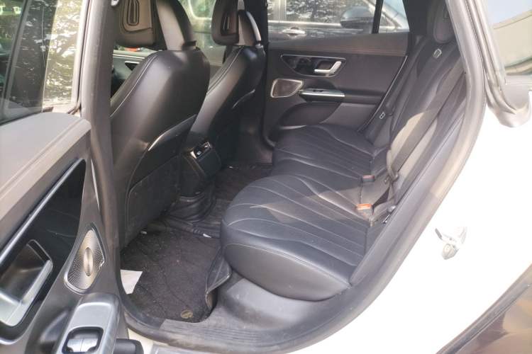 Used Mercedes-Benz EQE 2022 350 Luxury Edition Left Rear Seat