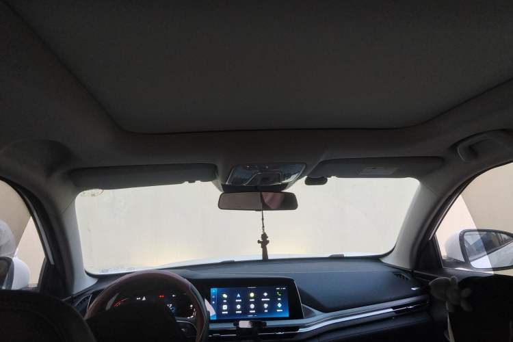 Used CHANGAN CS75 PLUS 2022 Classic Edition 1.5T Automatic Pioneer Model
