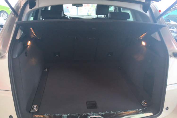 Used Audi Q5 2017 40 TFSI Technology Edition Trunk