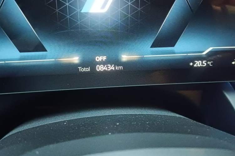 Used BMW i5 2024 eDrive 35L Luxury Model with M Sport Package