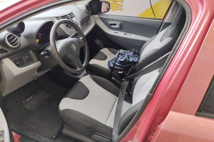 Used Suzuki Alto 2013 1.0L Automatic Luxury Model
