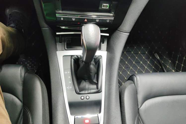 Used DS 5LS 2018 30THP Prestige Edition