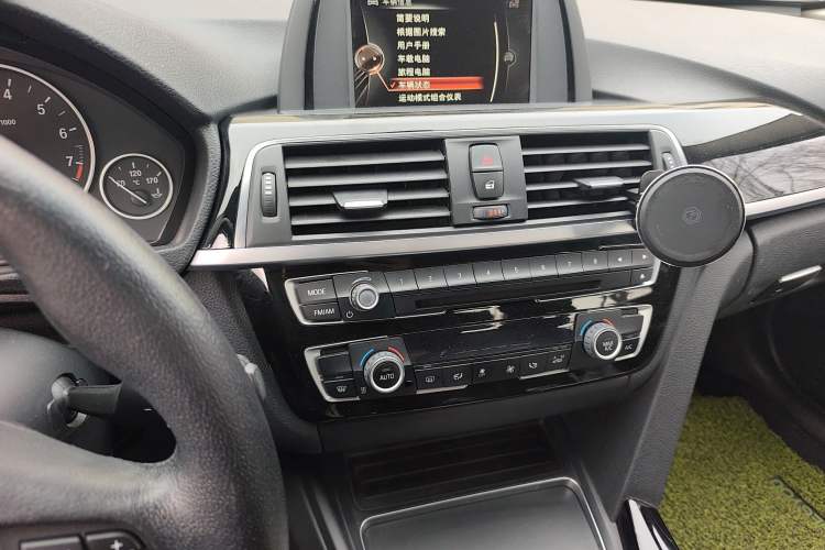 Used BMW 3 Series 2016 316Li Fashion Model