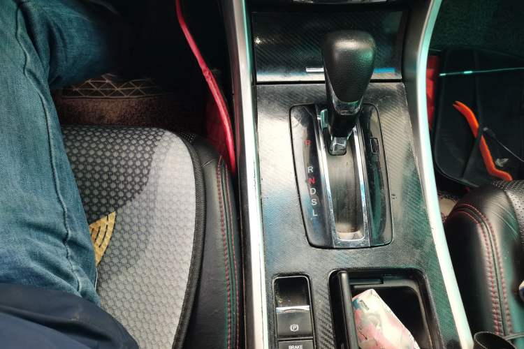 Used Honda Accord 2015 2.0L LX Comfort Edition
