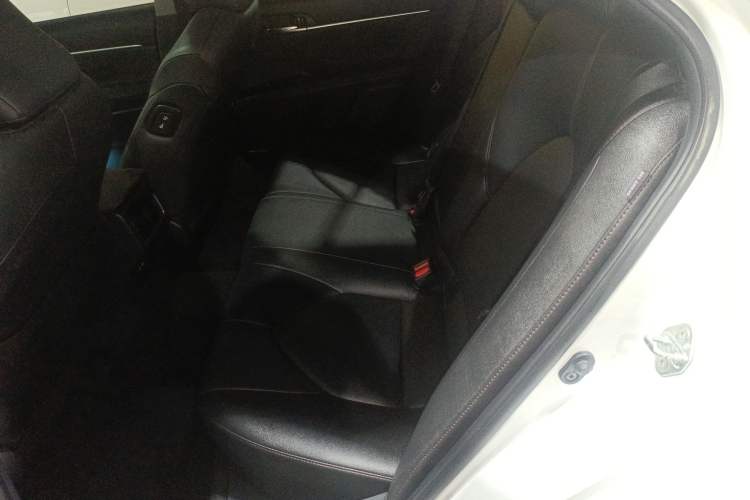 Used Toyota Camry 2021 2.0G Luxury Edition