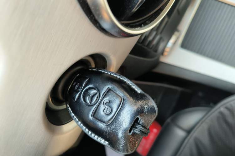 Used Mercedes-Benz GLK-Class 2013 GLK 300 4MATIC Dynamic Edition Vehicle Key