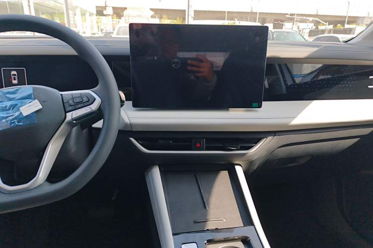 Used Jetta VS8 2026 Model 280TSI Automatic All-Round Edition Audio And AC Panel