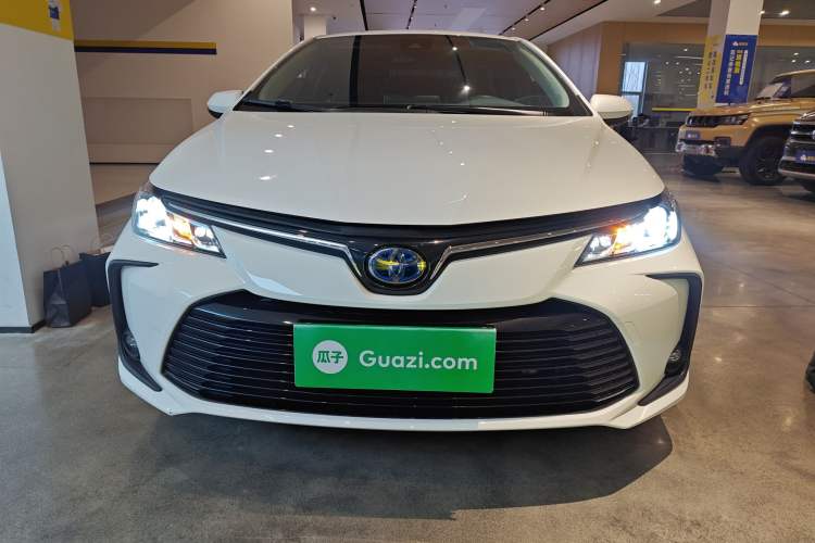 Used Toyota Corolla 2022 Dual-Motor 1.8L E-CVT Pioneer Edition