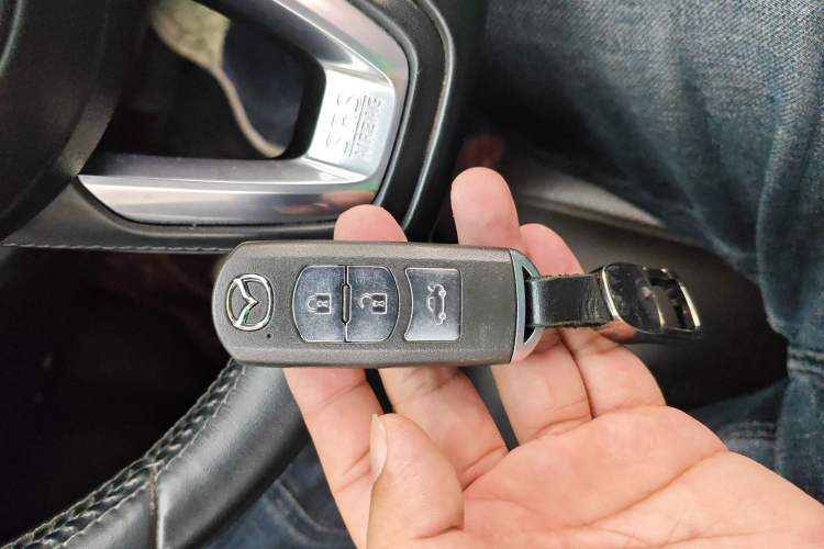 Used Mazda Atenza 2020 2.5L Sky Blue Prestige Edition
