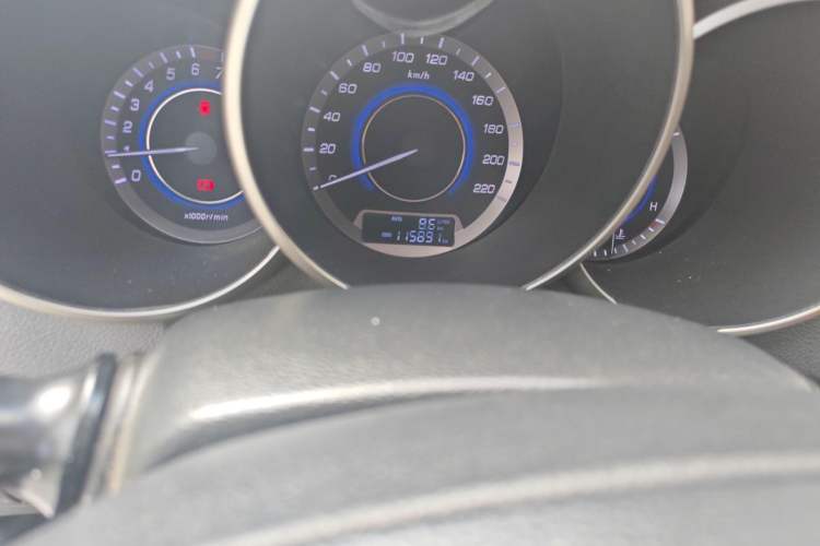 Used CHANGAN Eado 2015 1.6L Manual Junku Model China IV Standard Odometer Close Up