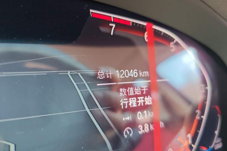 Used BMW X3 2023 xDrive25i M Sport Package Odometer Close Up