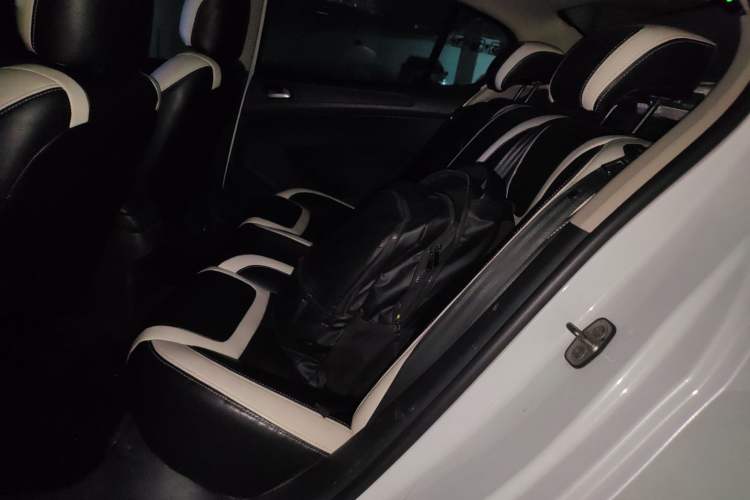 Used Peugeot 308 2014 Enjoy Edition Classic 1.6L Manual YouShang Model