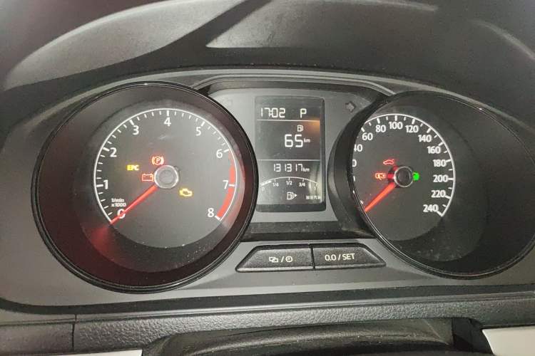 Used Volkswagen Lavida 2017 1.6L Automatic Fashion Edition