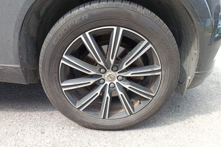 Used Volvo XC60 2018 T5 4x4 Zhiya Luxury Edition
