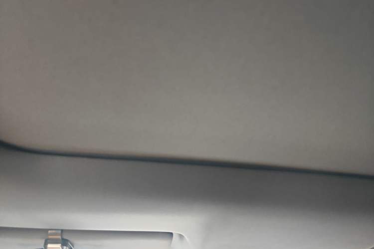 Used CHANGAN UNI-V 2023 1.5T Prestige Model
