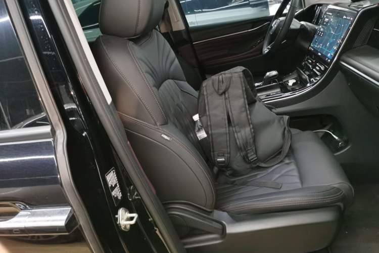 Used GAC Trumpchi M8 2024 Master Series 400T Prestige Edition