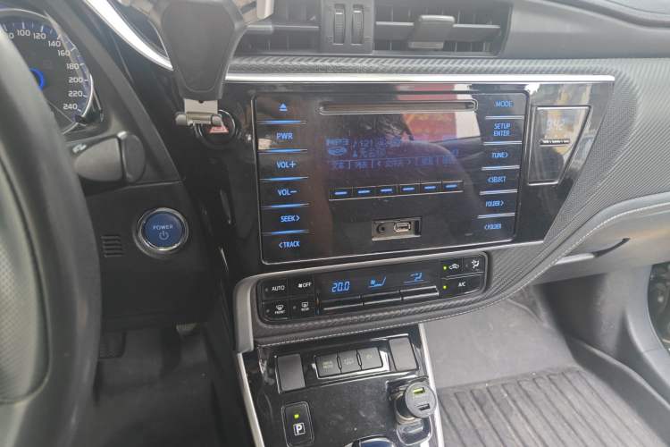 Used Toyota Levin Hybrid E+ 2019 1.8L PH GS E-CVT Elite Edition Audio And AC Panel